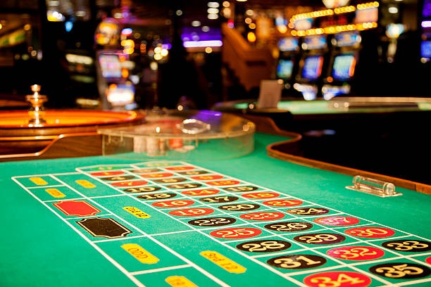 SA Gaming live-dealer studio with HD camera feeds and professional dealers at rajapanda88 login